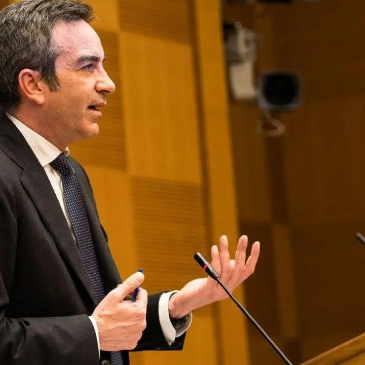 Occhiuto: «Ci siano benefici economici e di carriera per i medici che vengono in Calabria»