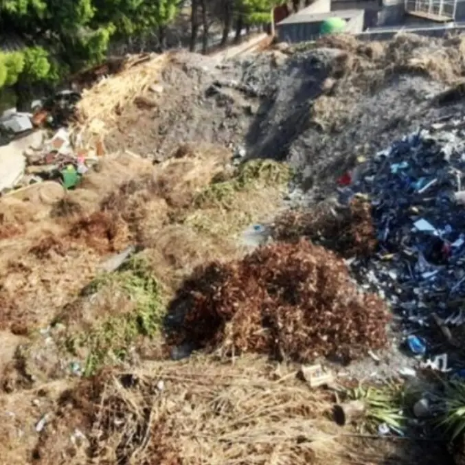 Discariche e depositi abusivi di rifiuti, sequestri e denunce nel Catanzarese