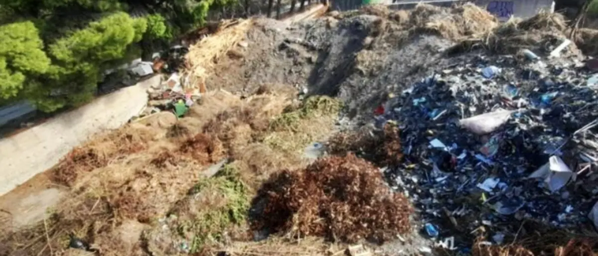 Discariche e depositi abusivi di rifiuti, sequestri e denunce nel Catanzarese