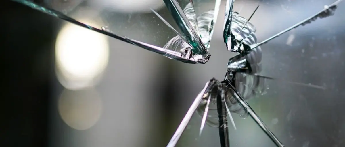 Reggio, danneggiato bus dei tifosi siciliani durante la sfida Viola-Orlandina: la società neroarancio prende le distanza