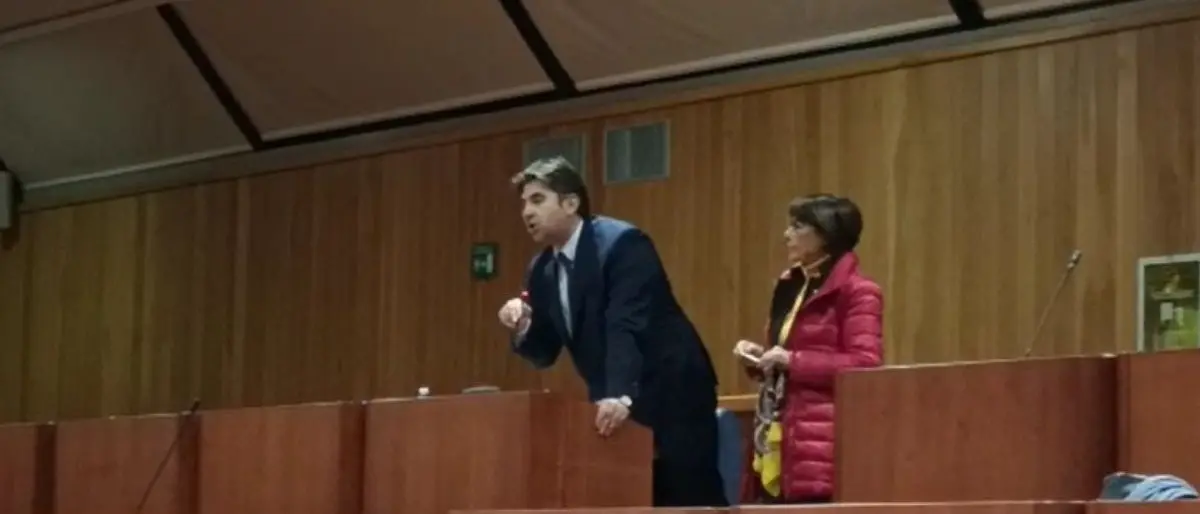 La minoranza conquista la scena facendo saltare la legge sul gioco d’azzardo, Bruni: «C’è vita a sinistra»