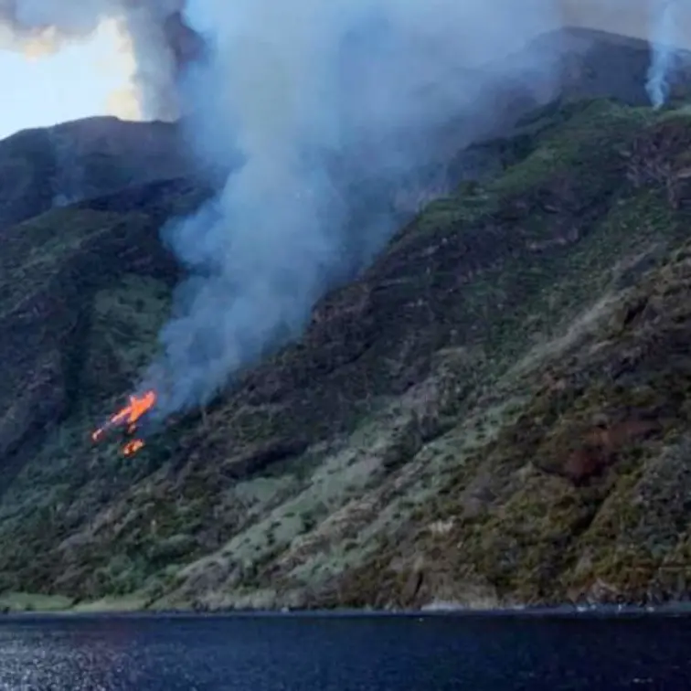 Rischio onda anomala da Vibo a Reggio, rientra l’allarme ma continua l’allerta della Prociv