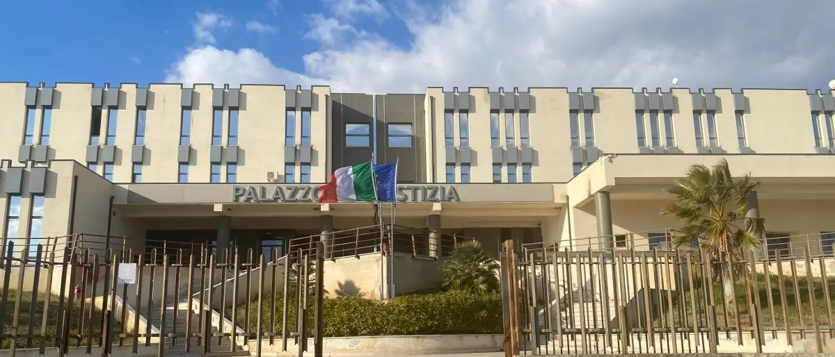 Presunta violenza sessuale su una minorenne nel Cosentino, scarcerato il 35enne