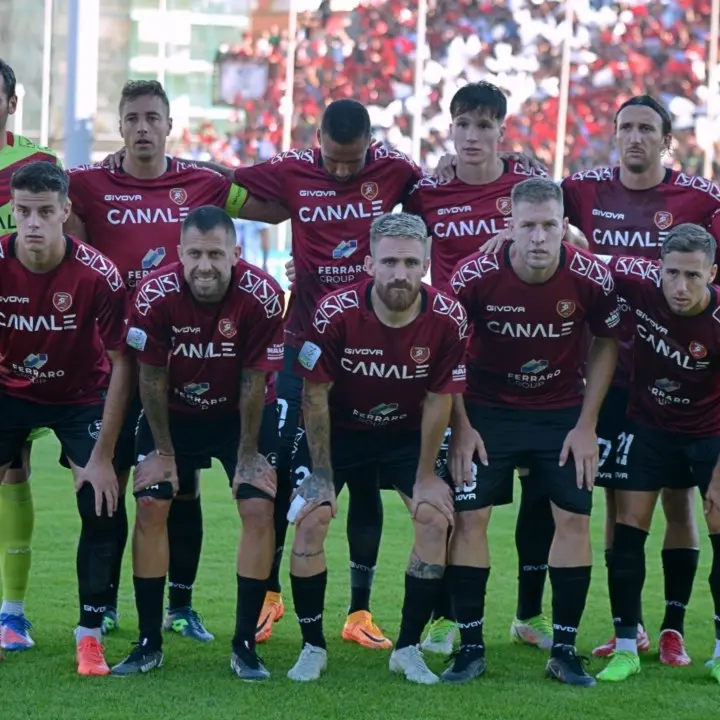 Reggina-Frosinone, sfida al vertice al Granillo: probabili formazioni e dove vederla in tv