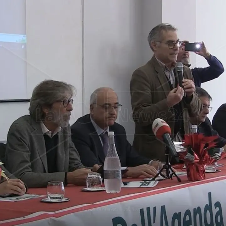 A Lamezia l’assemblea Cisl, Russo: «Luci e ombre, collaborare col governo per migliorarla»