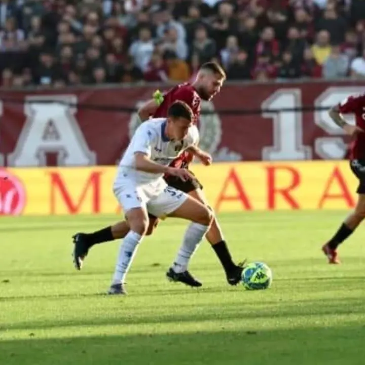 Un grande Frosinone domina e vince al Granillo, la Reggina china il capo: amaranto ko 0-3