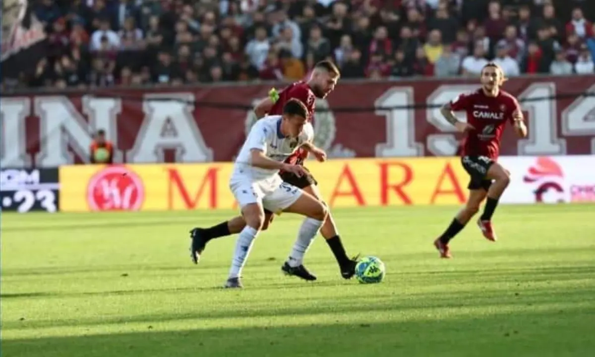 Un grande Frosinone domina e vince al Granillo, la Reggina china il capo: amaranto ko 0-3