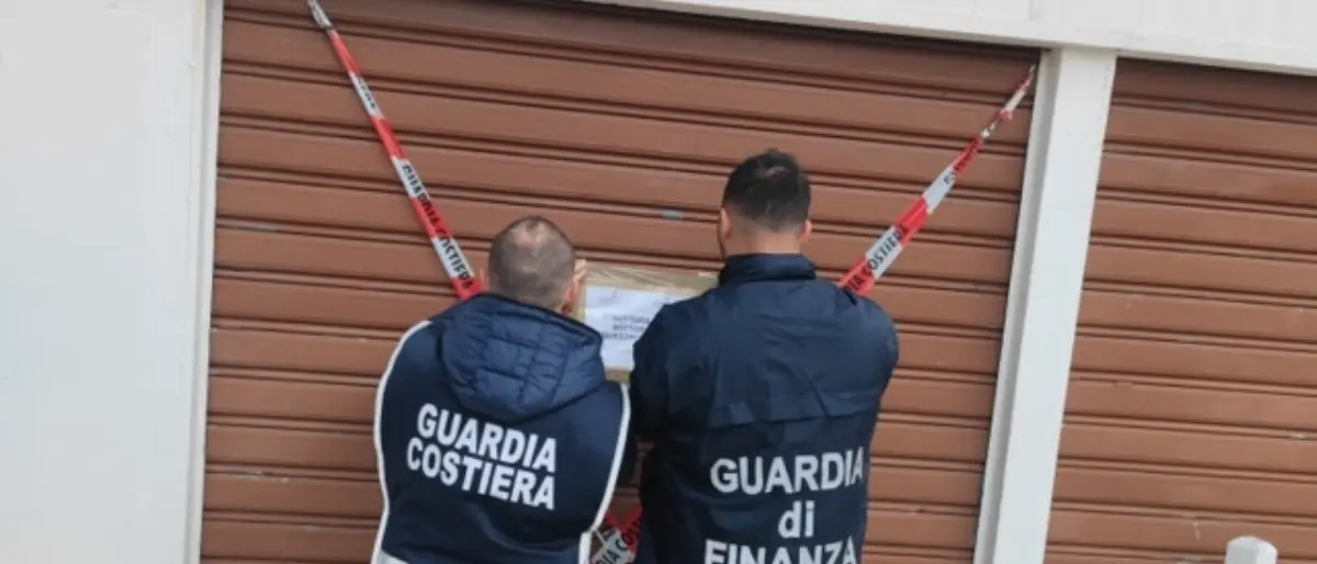 Lido adibito a ristorante, a Schiavonea scatta il sequestro per abusivismo