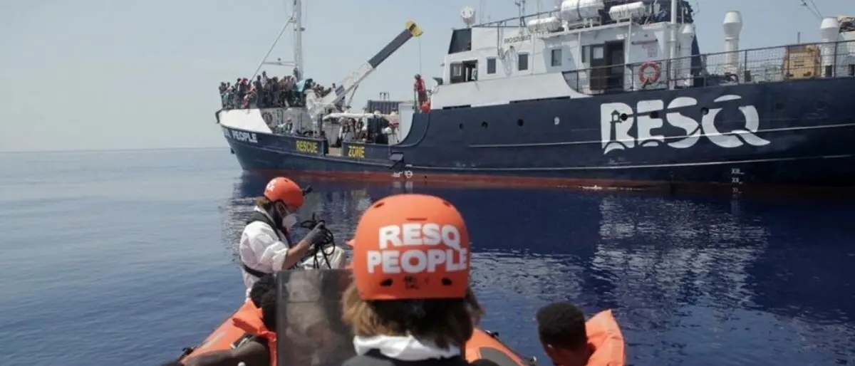Migranti, missioni umanitarie nel Mediterraneo: al via la raccolta fondi natalizia di ResQ Calabria