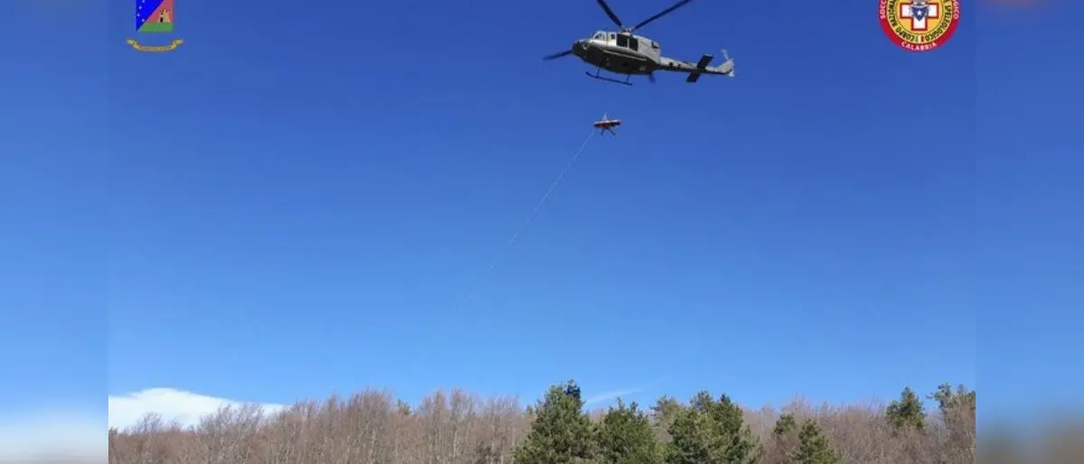 A Celico simulato il recupero di un ferito in elicottero: l’esercitazione di Soccorso alpino ed Esercito