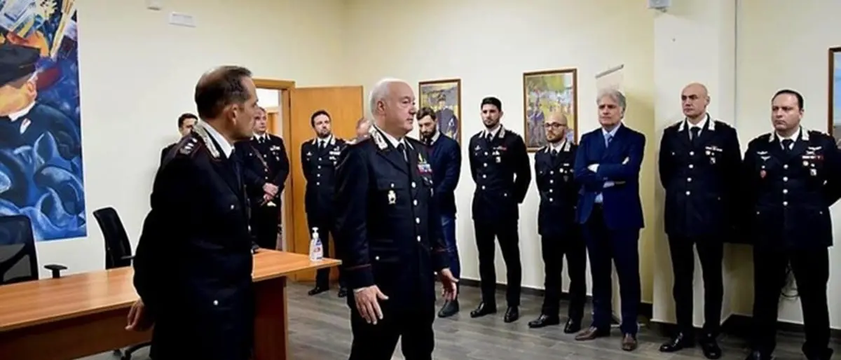 Il generale Salsano fa visita ai carabinieri del Comando provinciale di Crotone