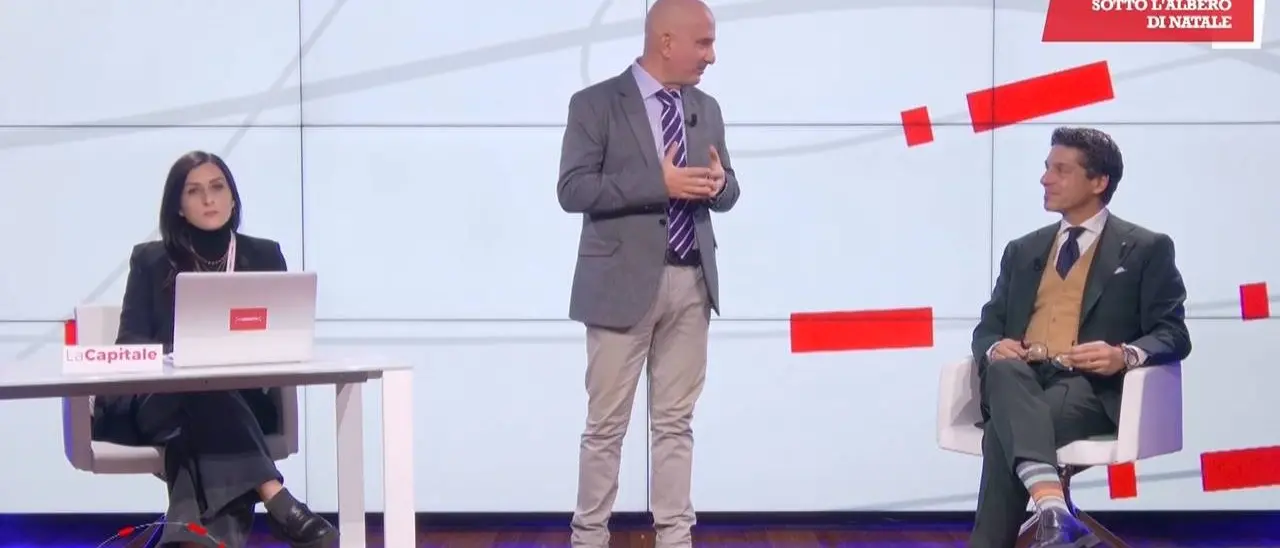 Regali di Natale, spesa per il cenone e rincari: ecco la nuova puntata di Link