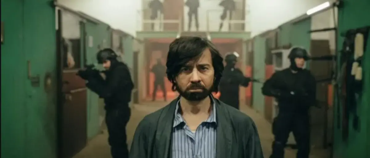 The Bad Guy, la serie dei miracoli: costruisce il Ponte, lo distrugge e conquista il pubblico