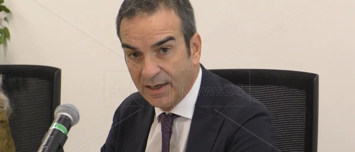 Manovra, Occhiuto: «Il Governo sta dando risposte alla Calabria con fondi per dissesto, sanità a Statale 106»