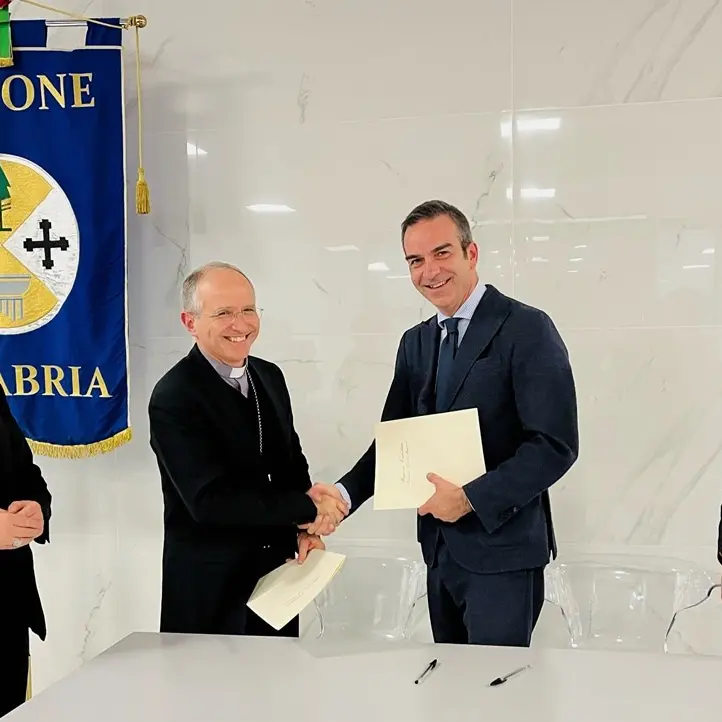 Accordo tra Regione e Conferenza episcopale calabra per la tutela dei beni culturali della Chiesa