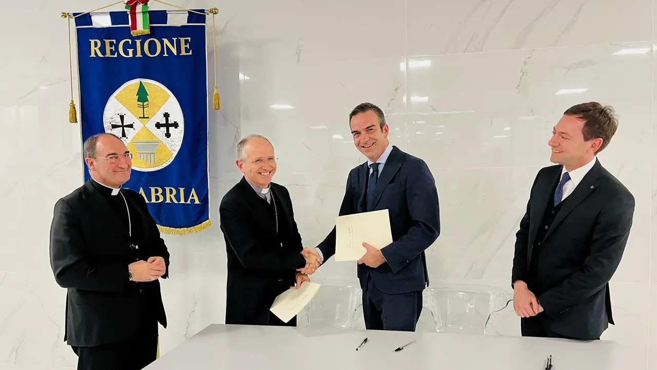 Accordo tra Regione e Conferenza episcopale calabra per la tutela dei beni culturali della Chiesa