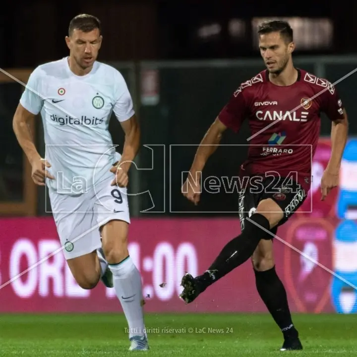 Emozioni al Granillo: l’Inter piega la Reggina 2-0, ma bella figura amaranto nell’amichevole di lusso