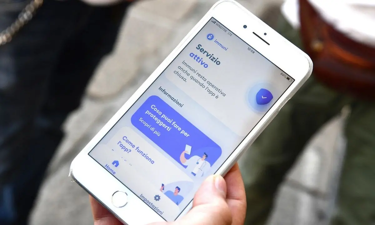 Covid, dal 31 dicembre addio a “Immuni”: l’app di contact tracing non funzionerà più
