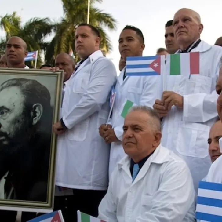 Arrivati in Calabria i primi medici cubani, trascorreranno la notte a Cosenza e domani incontreranno Occhiuto