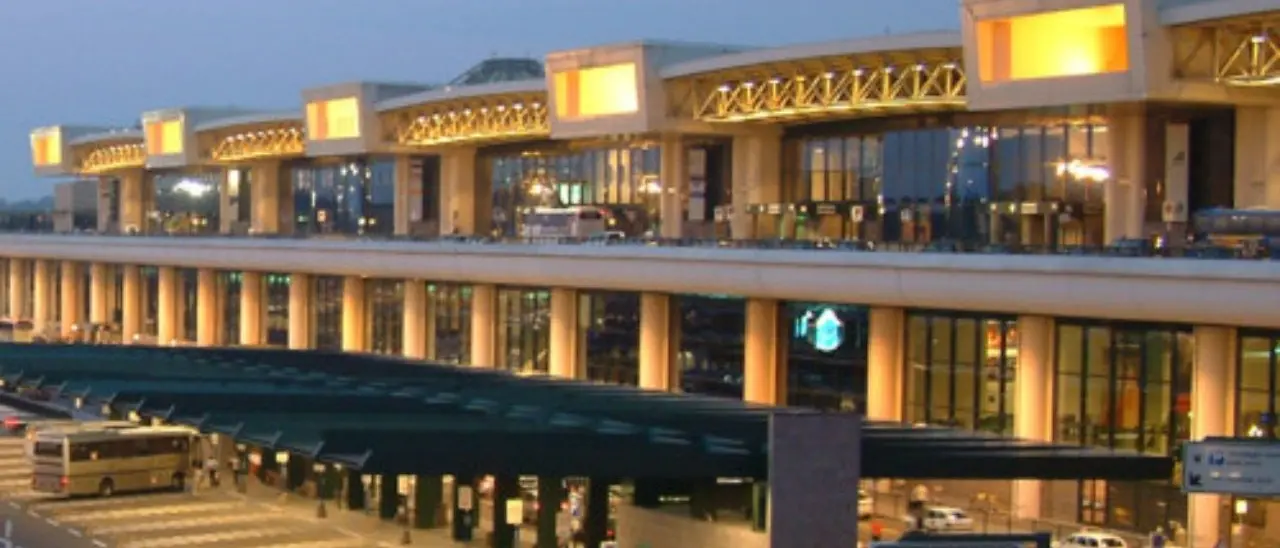 Covid, a Malpensa richiesto tampone molecolare (non obbligatorio) a chi arriva dalla Cina