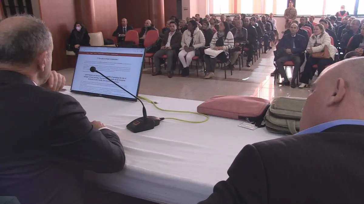 I medici cubani hanno iniziato all’Unical il corso intensivo d’italiano. La prof: «Felicissimi di accoglierli»