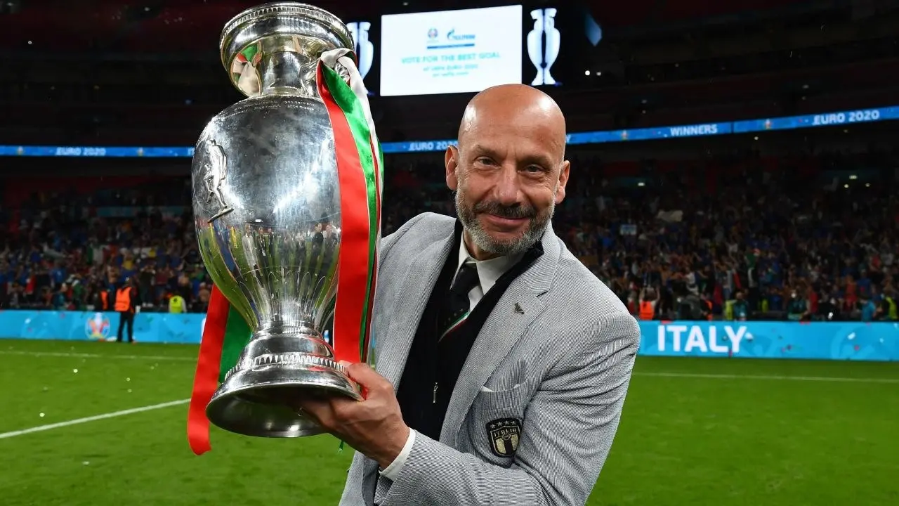 Ancora un lutto nel mondo del calcio: è morto Gianluca Vialli, aveva 58 anni