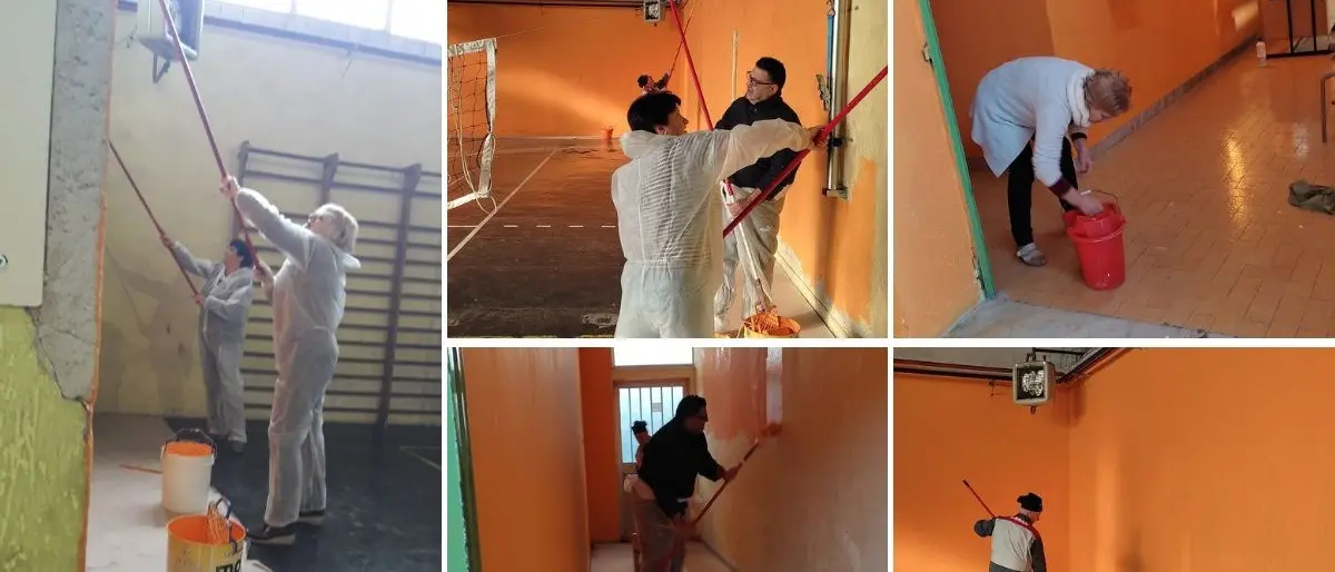 Nel Salernitano professori si improvvisano imbianchini e sistemano la palestra della scuola