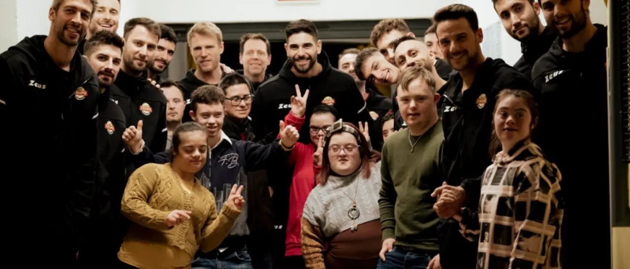 A Vibo un calendario speciale con protagonisti gli atleti Tonno Callipo e i ragazzi dell’Associazione persone down