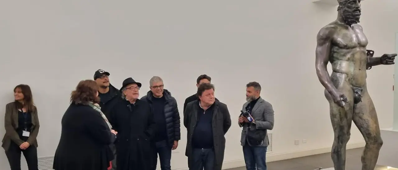 L’attore Nino Frassica fa tappa a Reggio Calabria e visita il Museo: «I Bronzi? Sono due capolavori»