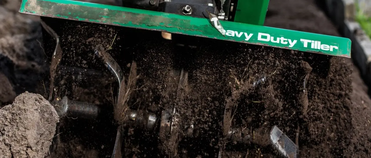 Incidente a Botricello, 93enne travolto e ucciso dalla motozappa che stava usando per arare