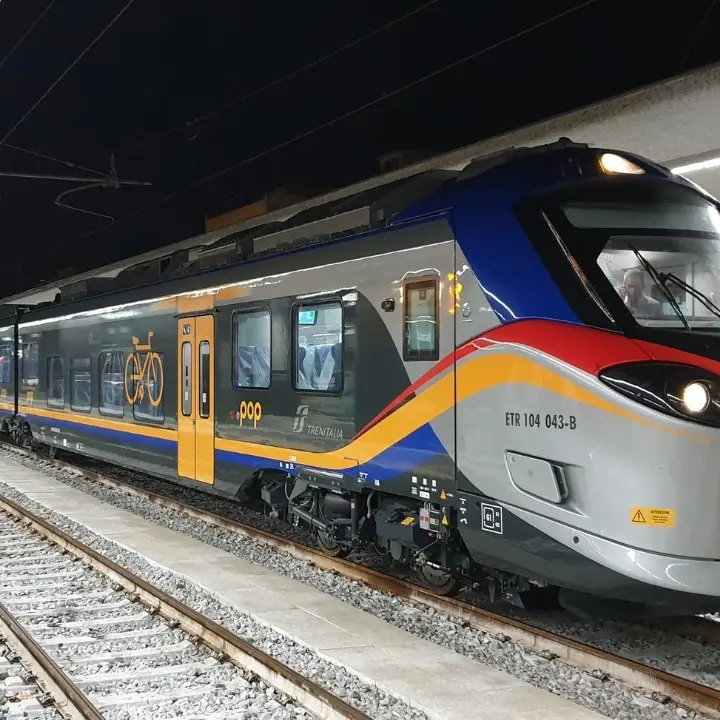 Ferrovie, un unico biglietto per viaggiare con Trenitalia in tutta la regione: promo al costo di 110 euro