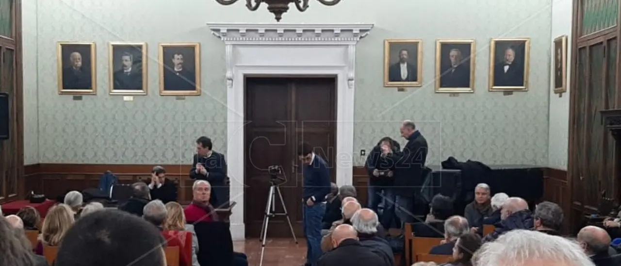 Fiorita tuona su Medicina all‘Unical e fusione ospedali di Catanzaro: «Pronti a ricorrere alla giustizia amministrativa»