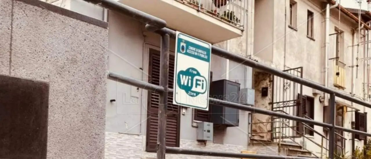 A Girifalco un nuovo spazio con wi-fi gratuito, il vicesindaco: «Così valorizziamo i nostri luoghi simbolo»