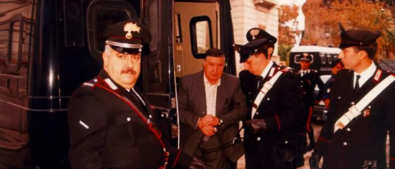 Totò Riina, 30 anni fa l’arresto del capo di Cosa Nostra e l’inizio di una stagione di misteri ancora irrisolti