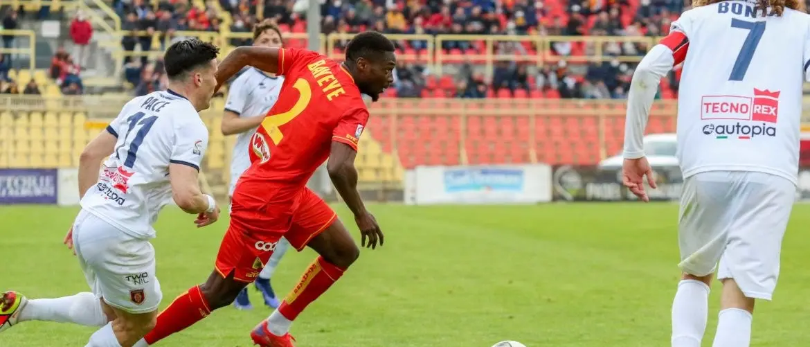 Calciomercato: la Reggina stringe su Bayeye, Finotto per il Cosenza