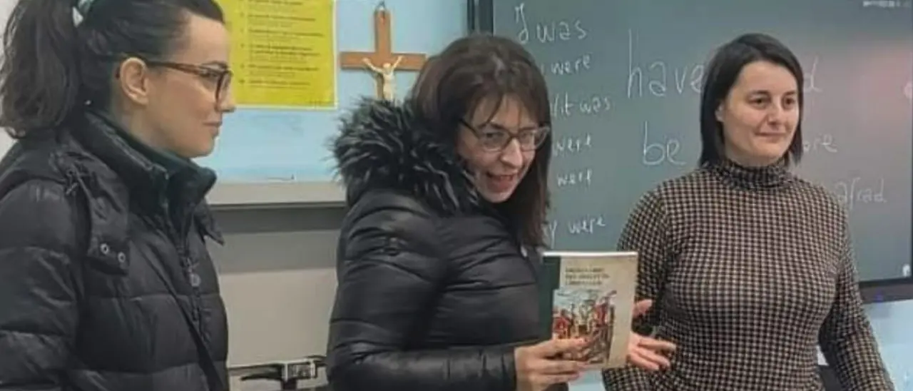 Giornata nazionale del dialetto, agli studenti di Girifalco consegnato il dizionario dedicato alla lingua locale