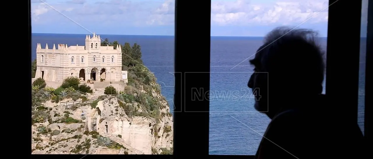 Luigi Giffone, l’archistar di Tropea si racconta: la sua arte anche nel film “2001: Odissea nello spazio”