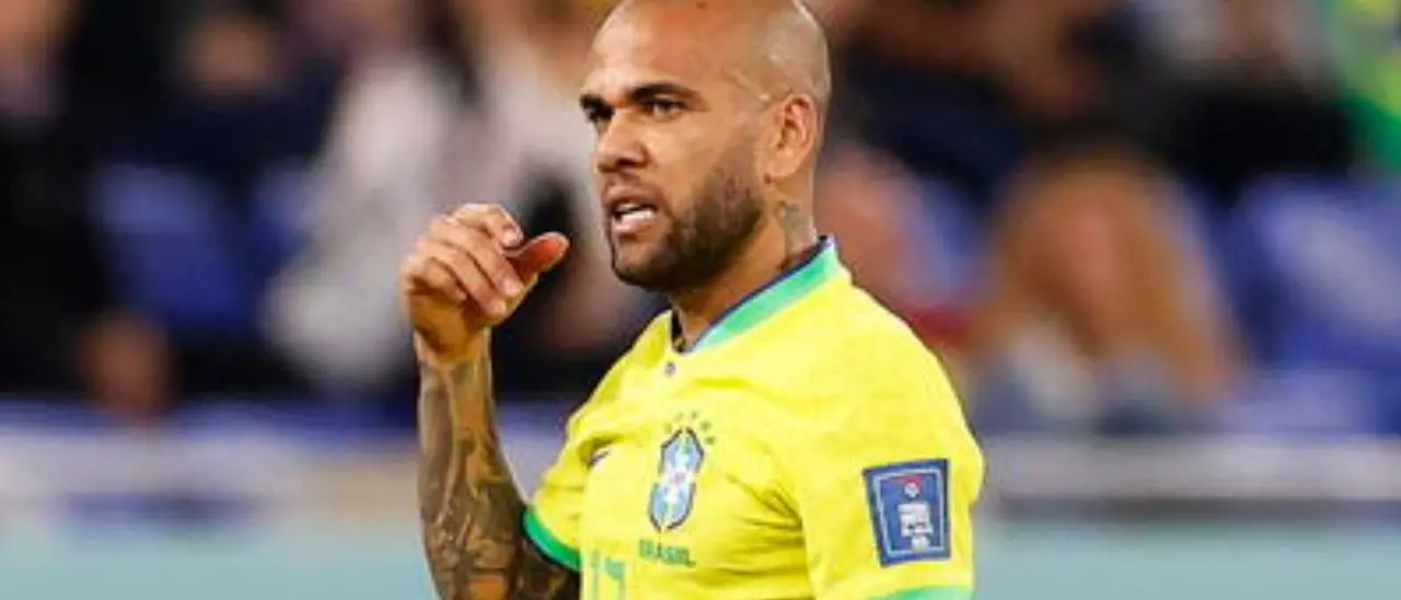 Dani Alves arrestato a Barcellona: è accusato di violenza sessuale