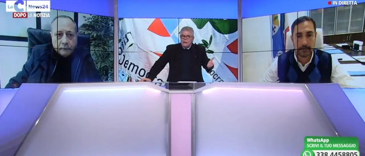 Pd “anti-Oliverio”, Alecci ci mette una pezza ma Villella attacca: «Nessuno può essere escluso, così si inquina il dibattito»