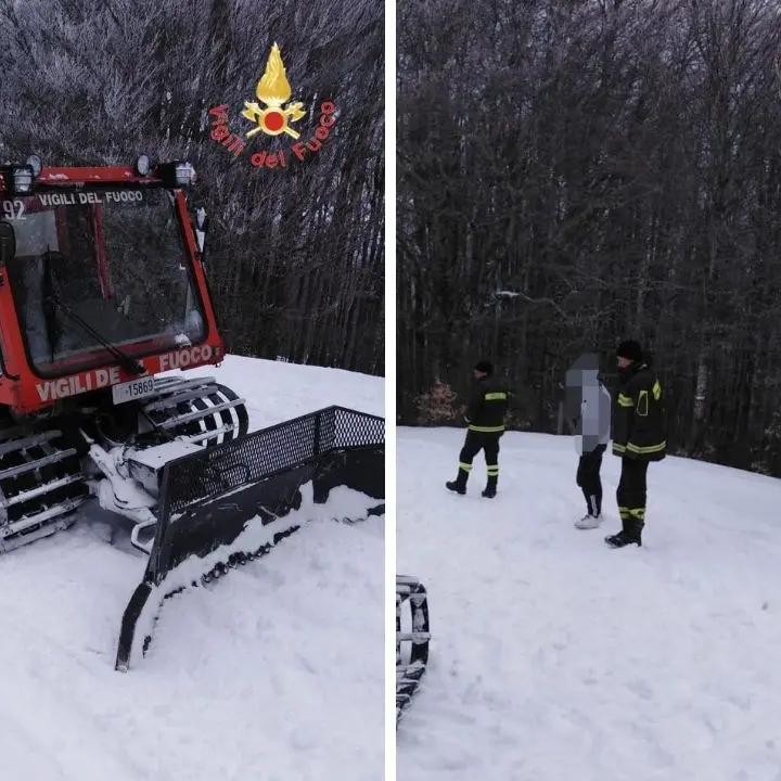 Quattro ragazzi restano impantanati con l’auto nella neve in Aspromonte: recuperati dai vigili del fuoco