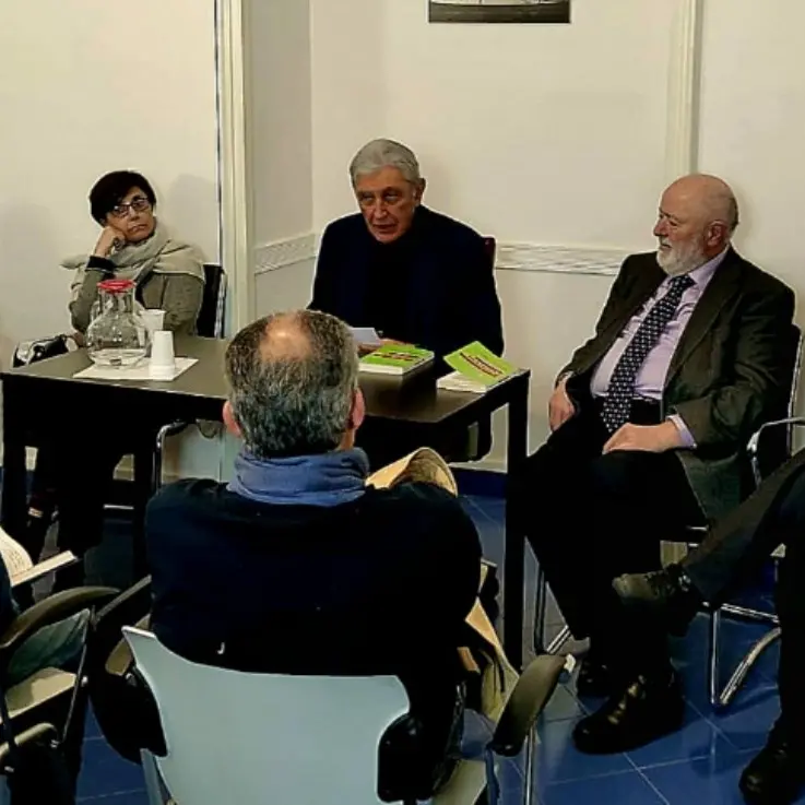 La primavera lametina e i 10 anni dell’amministrazione Speranza nel saggio presentato a Napoli