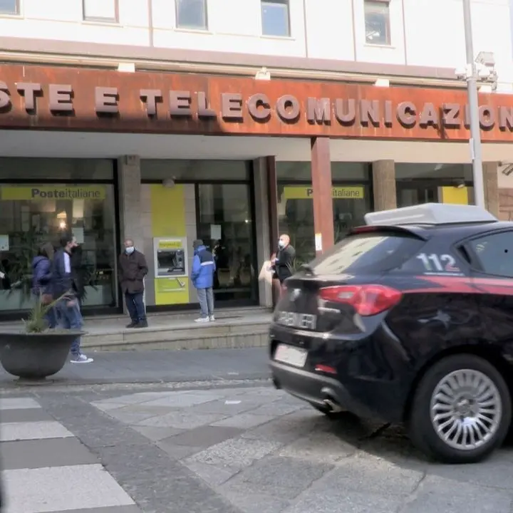 Catanzaro, incassa buoni fruttiferi per 10mila euro: interdetto dipendente delle Poste