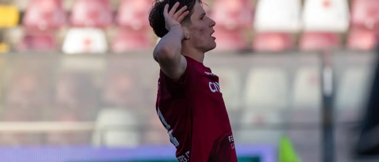 Reggina, Fabbian: «Futuro? Vedo solo amaranto. Imparo tanto da Inzaghi»