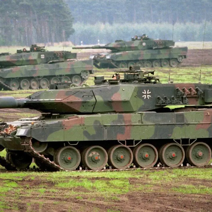 Germania e Usa manderanno carri armati in Ucraina, Mosca: «Scelta pericolosa, porta il conflitto a un nuovo livello»