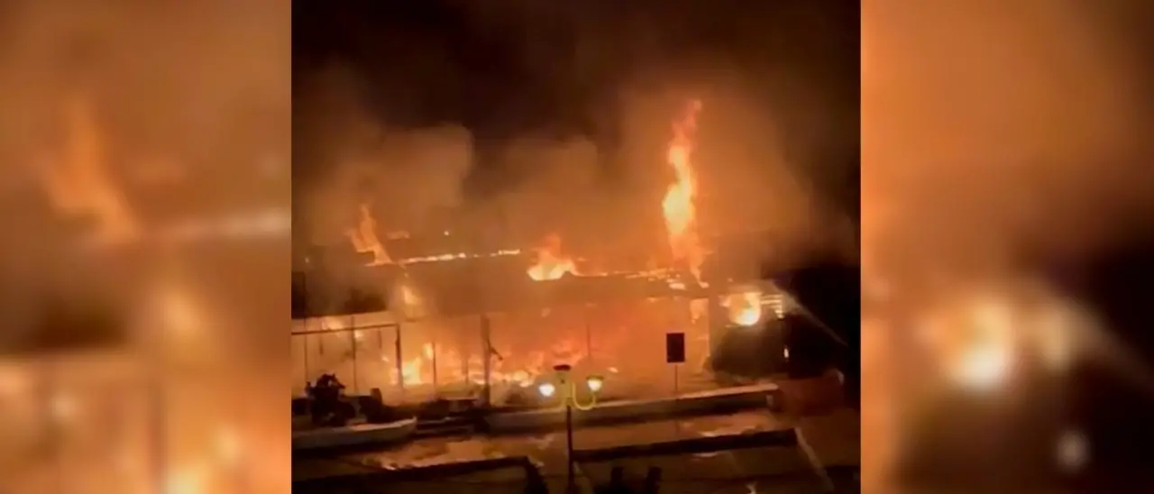 Scalea, avviata una raccolta fondi per ricostruire il locale sul lungomare distrutto dalle fiamme