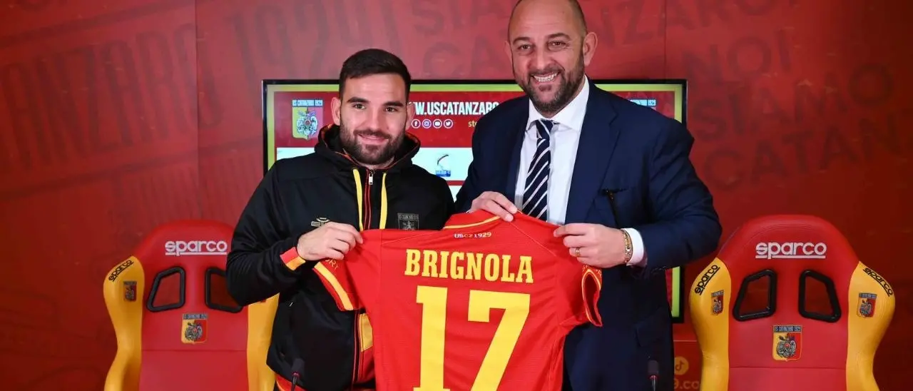 Calciomercato Catanzaro, Brignola si presenta: «Fisicamente mi sento bene, sono a disposizione della squadra»
