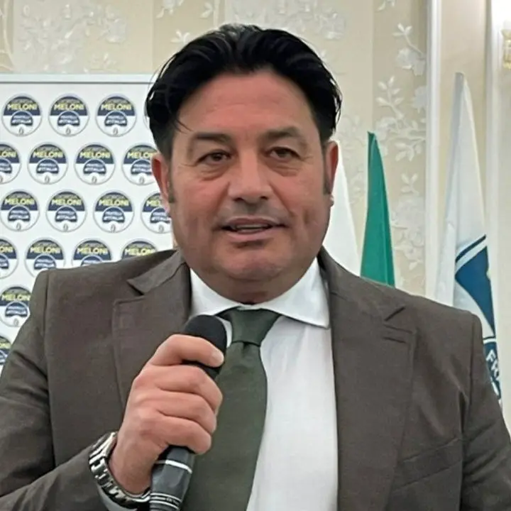 Aeroporto Crotone, Rapani (Fdi): «Nessuna offerta per volare a Roma. Bisogna collegarlo alla Sibaritide»