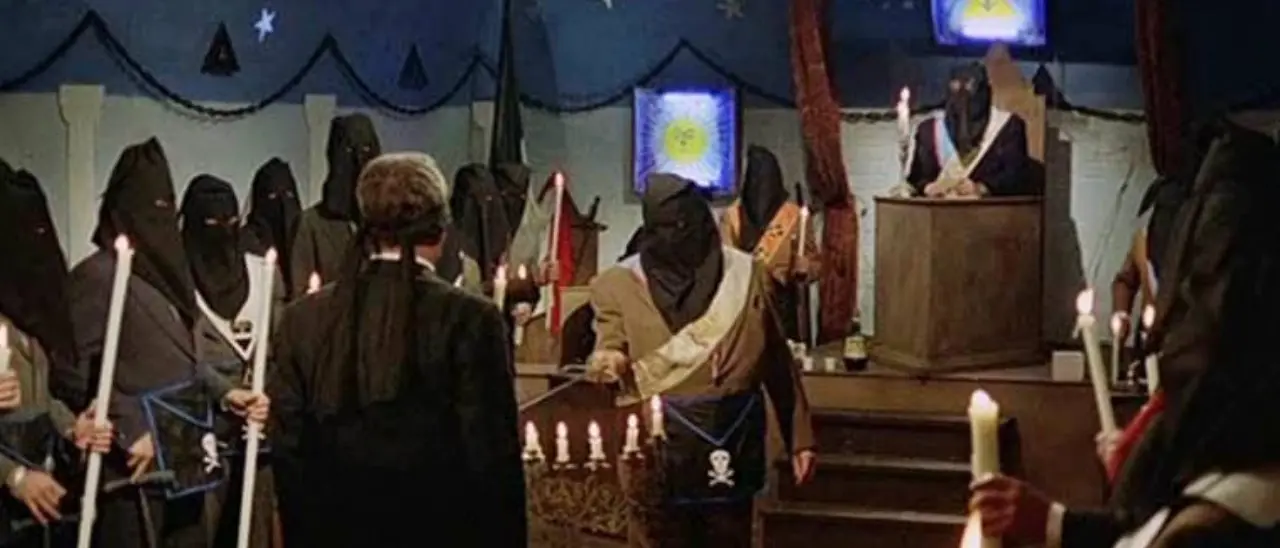 Il Grande oriente d’Italia sospende il segretario massone del prefetto di Vibo finito ai domiciliari