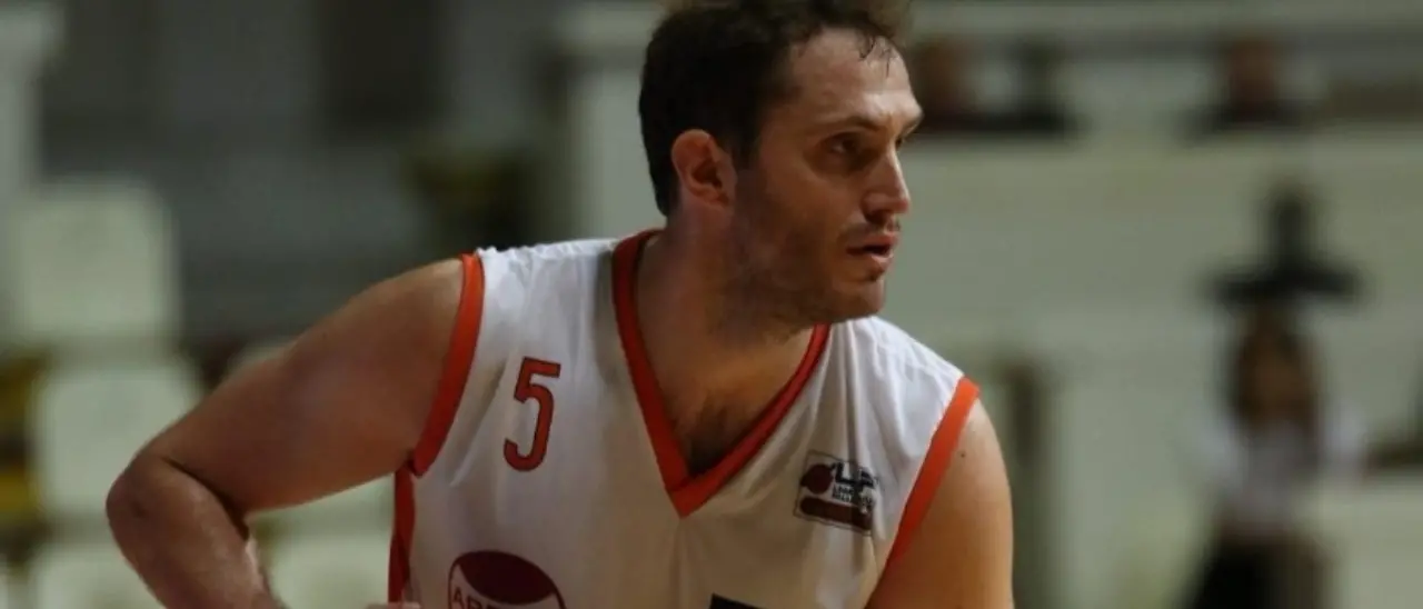 Reggio Calabria, cuore Viola ma San Vendemiano vince 69-73 in rimonta