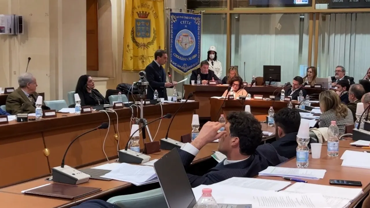 Corigliano Rossano, fumata nera in Consiglio sullo Statuto comunale